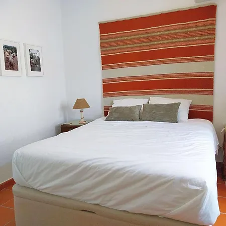 Semesterbostad Stunning Views Pool *